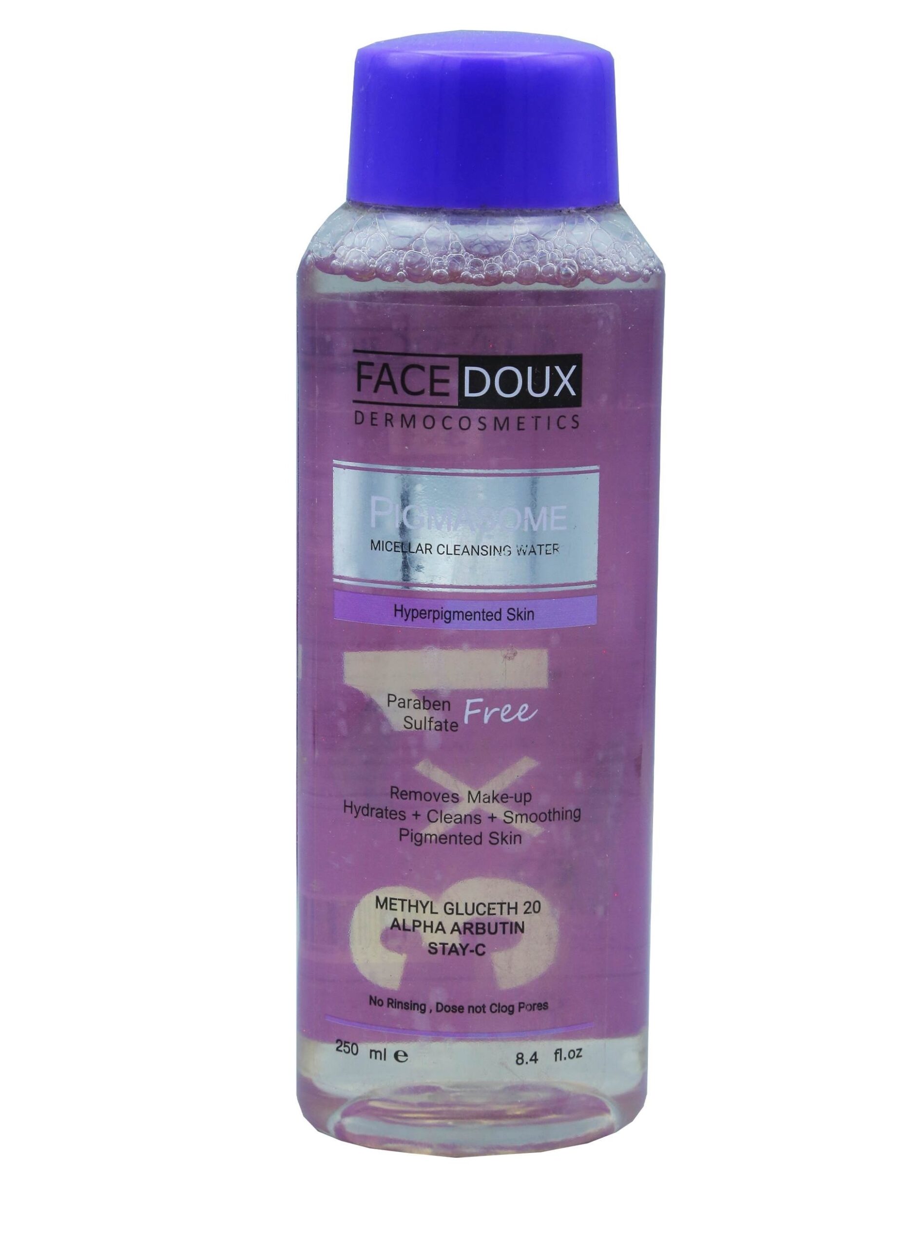 محلول آرایش پاک کن